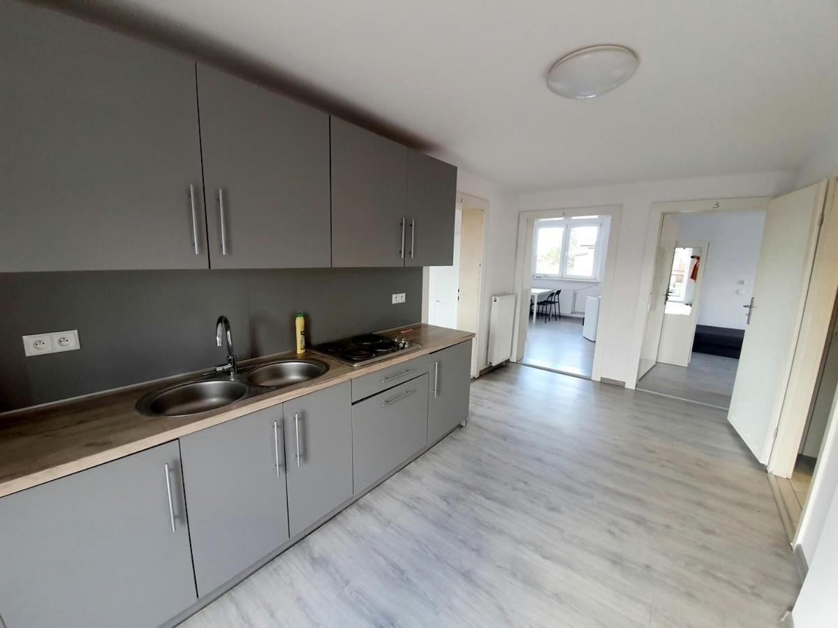بيت شباب Riviera Rybnik ريبنيك المظهر الخارجي الصورة